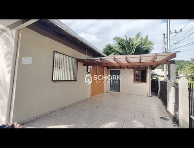 Casa no Bairro Itoupava Norte em Blumenau com 2 Dormitórios e 141 m²