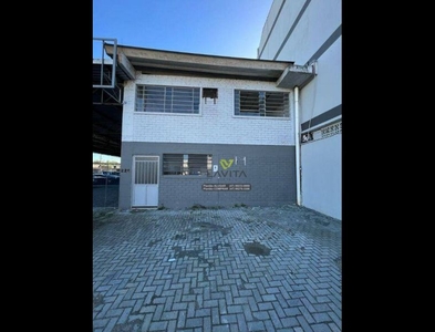 Loja no Bairro Itoupava Norte em Blumenau com 200 m²