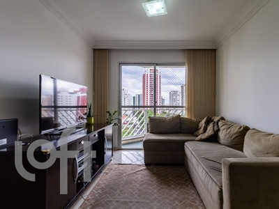 Apartamento à venda em Campo Belo com 68 m², 2 quartos, 1 vaga
