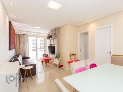 Apartamento à venda em Lapa com 94 m², 3 quartos, 1 suíte, 2 vagas