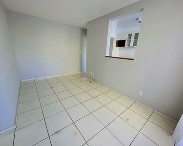 Apartamento com 2 Quartos e 1 banheiro à Venda, 49 m² por R$ 215.000,00