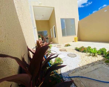 Casa para venda possui 91 m² com 2 quartos em Pedras e Ancuri/Messejana - Fortaleza - CE