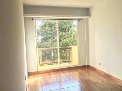 Alugo apartamento com 2 dorm. proximo ao metrô