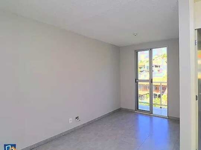 Apartamento com 2 quartos para alugar, 51 m² por R$ 1.500/mês - Condomínio Maravilha - Taq