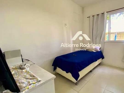 Apartamento de 2 Quartos/Suíte/Quintal - Cond. Villaggio Manguinhos -Morada de Laranjeiras