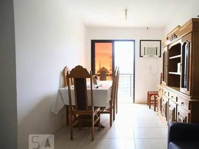 Apartamento para Aluguel - São Cristóvão, 2 Quartos, 73 m2