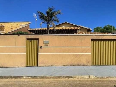 Casa com 4 dormitórios para alugar, 115 m² por R$ 2.771,30/mês - Plano Diretor Sul - Palma