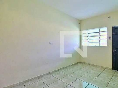 Casa para Aluguel - Jardim das Maravilhas, 2 Quartos, 70 m2