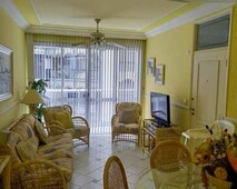 Apartamento 3 dormitórios todo reformado frente ao mar