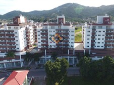 Apartamento à venda no bairro Rio Caveiras em Biguaçu