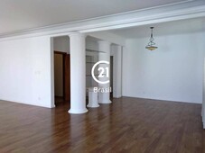 Apartamento com 3 quartos, 208 m², aluguel por R$ 10.000/mês