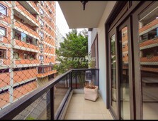 Apartamento no Bairro Vila Nova em Blumenau com 3 Dormitórios (1 suíte) e 141 m²