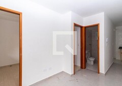 APARTAMENTO no 1º andar com 2 dormitórios