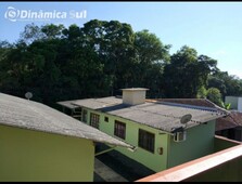 Casa no Bairro Velha Central em Blumenau com 6 Dormitórios e 224 m²