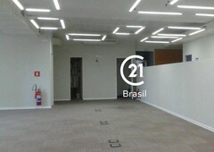 Conjunto comercial locação Brooklin, 374,80m², andar alto, móveis, 9 salas, 9 banheiros, 8 vagas, Estação CPTM Berrini