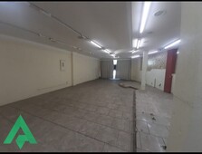 Loja no Bairro Itoupava Norte em Blumenau com 242 m²