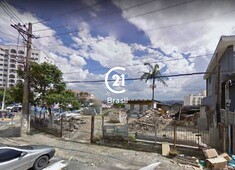 Terreno em declive para locação no Alto da Lapa localização privilegiada, 1.100m², esquina, avenida de grande fluxo
