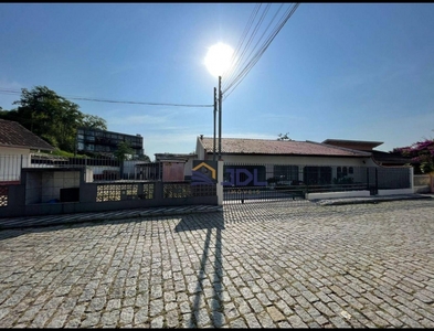 Terreno no Bairro Garcia em Blumenau com 458 m²