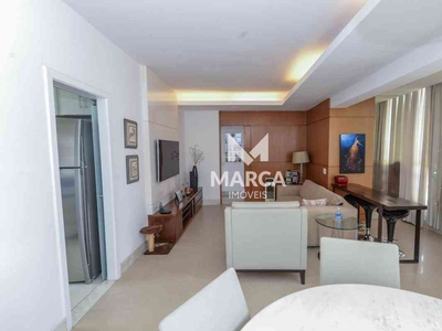 Apartamento com 3 quartos para alugar no bairro Grajaú, 120m²