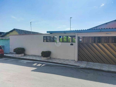 Casa com 2 quartos à venda no bairro Tarumã-açu, 160m²