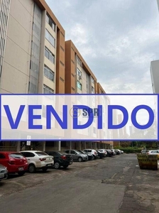 Apartamento à venda com 2 quartos na Asa Sul, Brasília