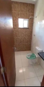 Casa com 3 Quartos e 2 banheiros à Venda, 130 m² por R$ 250.000