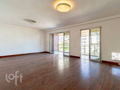 Apartamento à venda em Ipanema com 201 m², 3 quartos, 2 suítes, 1 vaga