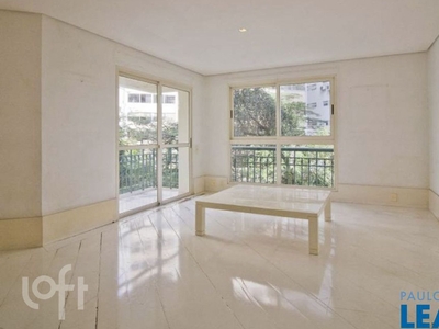 Apartamento à venda em Jardim América com 176 m², 4 quartos, 3 suítes, 3 vagas