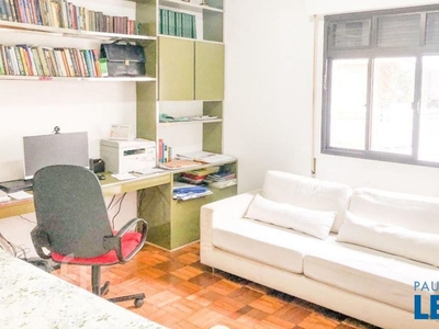 Apartamento à venda em Jardim Paulista com 210 m², 3 quartos, 1 suíte, 2 vagas