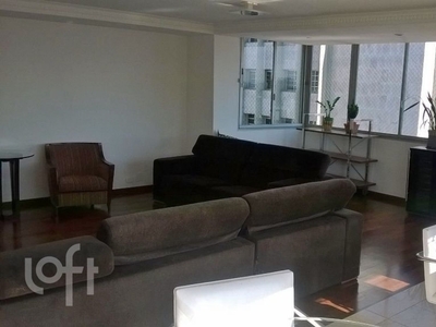 Apartamento à venda em Paraíso com 370 m², 5 quartos, 3 suítes, 5 vagas