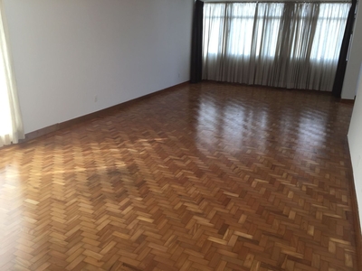 Apartamento à venda em Pinheiros com 200 m², 3 quartos, 1 suíte, 1 vaga