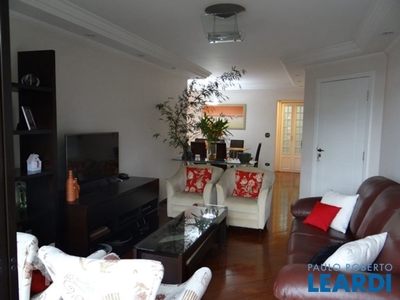 Apartamento à venda em Santo Amaro com 115 m², 3 quartos, 1 suíte, 2 vagas