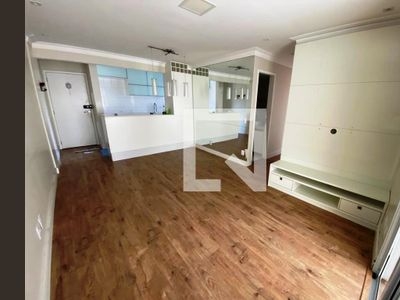 APARTAMENTO no 3º andar com 3 dormitórios e 1 garagem