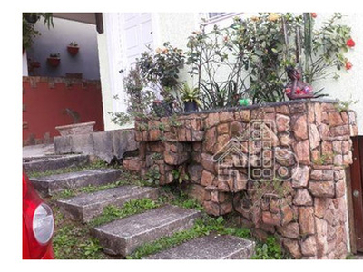 Casa Em Itaipu, Niterói/rj De 360m² 2 Quartos À Venda Por R$ 450.000,00