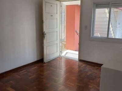 Apartamento com 2 quartos para alugar na beco plínio brasil milano, 2213, passo da areia, porto alegre por r$ 1.200