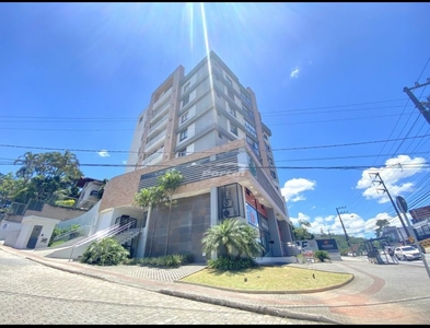 Apartamento no Bairro Escola Agrícola em Blumenau com 2 Dormitórios (2 suítes) e 73 m²