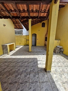 Casa com 3 Quartos e 1 banheiro à Venda, 106 m² por R$ 380.000