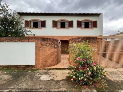 Casa com 5 quartos à venda - 192 m² - 2 vagas