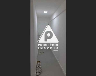 Apartamento à venda, 2 quartos, 1 suíte, 2 vagas, Botafogo - RIO DE JANEIRO/RJ