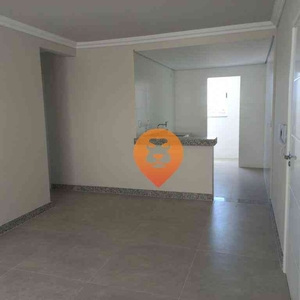 Apartamento com 3 quartos à venda no bairro Ana Lúcia, 75m²