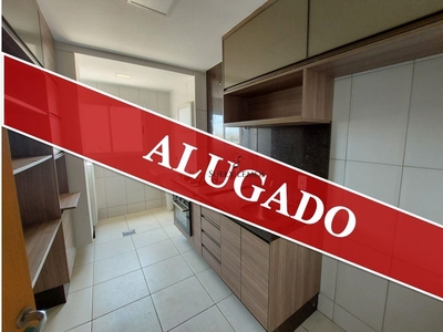 Apartamento para aluguel com 3 quartos em Samambaia Norte, Samambaia