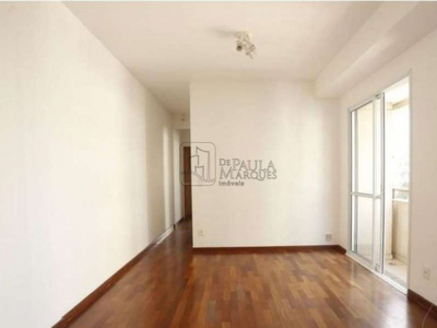 Belíssimo apartamento com 2 dormitórios