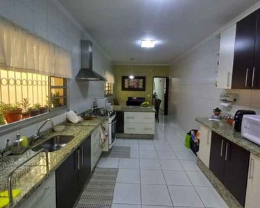 Casa á venda 223m² com 3 quartos sendo 1 suíte 4 vagas em Vila Ré - São Paulo - SP