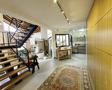 Casa a venda bairro Jardim Paraíso, sala com pé direito duplo, sala de estar e jantar, la