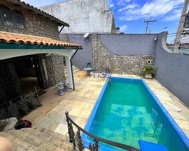 Casa ampla a venda na Costa do Sol