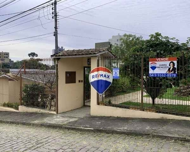 Casa com 3 dormitórios à venda em Caxias Do Sul