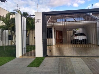 Casa com 3 quartos à venda na RUA PIONEIRO SEBASTIÃO ALVES, 181, Jardim Montreal, Maringá por R$ 890.000