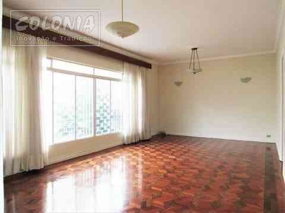 Casa com 3 quartos para alugar no bairro Campestre, 192m²