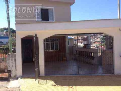 Casa com 3 quartos para alugar no bairro Vila Cláudio, 459m²