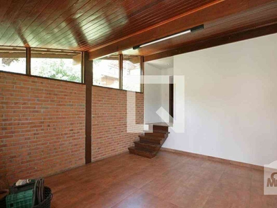 Casa com 4 quartos à venda no bairro Veredas das Geraes, 555m²
